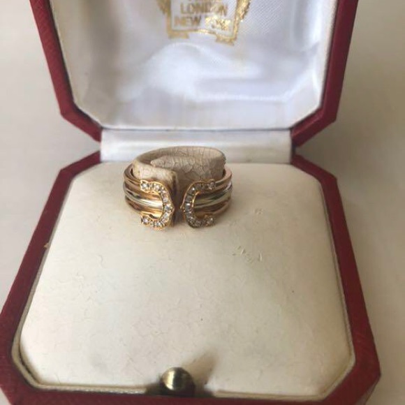 CARTIER 2C Tri-Color Diamond Ring - Picture 4 of 6